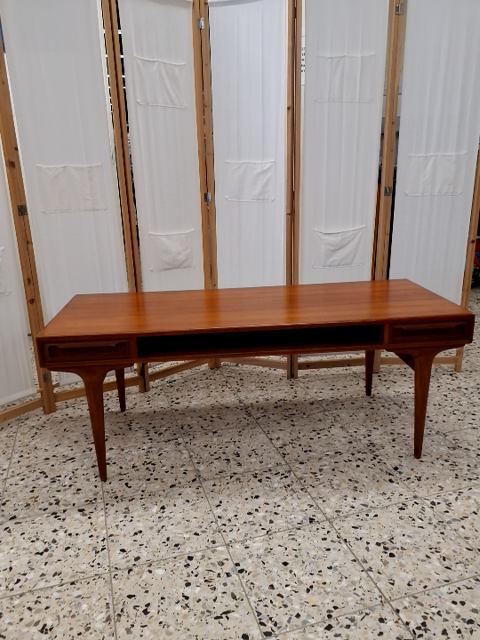 Teak sofabord